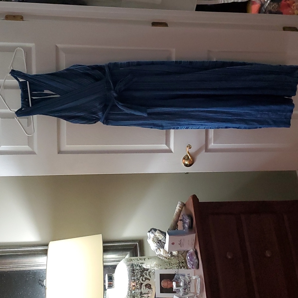 Indigo Rein size M blue striped jumper, ankle length.